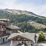2 Pieces Au Centre De Courchevel, Skis Aux Pieds, Animaux Admis - Fr-1-514-65