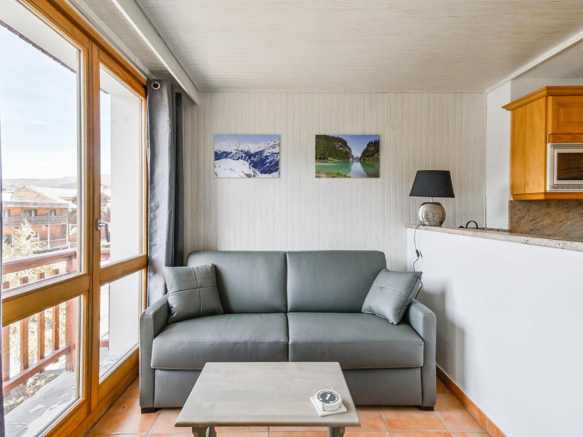 Apartment 2 Pieces Au Centre De Courchevel, Skis Aux Pieds, Animaux Admis - Fr-1-514-65 *