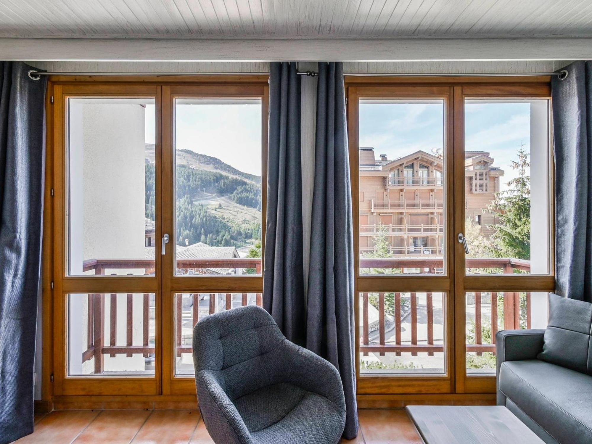 2 Pieces Au Centre De Courchevel, Skis Aux Pieds, Animaux Admis - Fr-1-514-65 Apartment